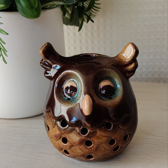 Brown Glazed Ceramic Owl Tea Light Candle Holder - Picture 1 of 8